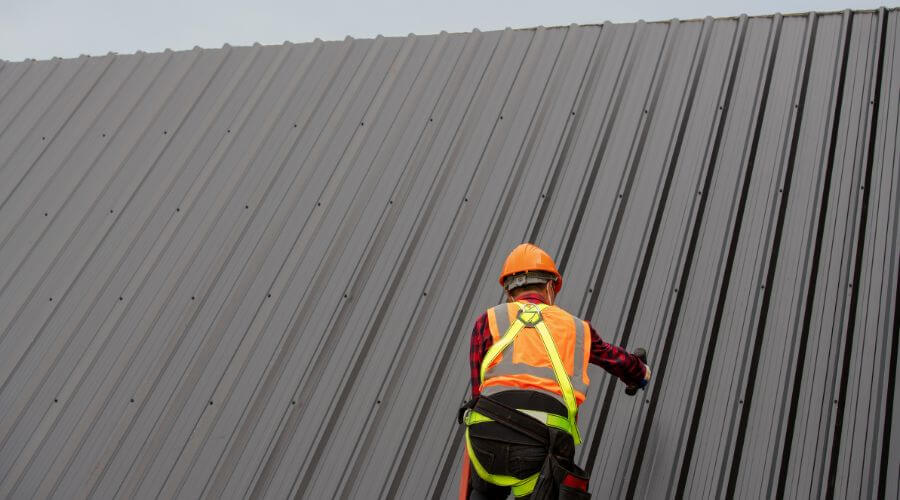 Professional residential roofers in Forreston, IL